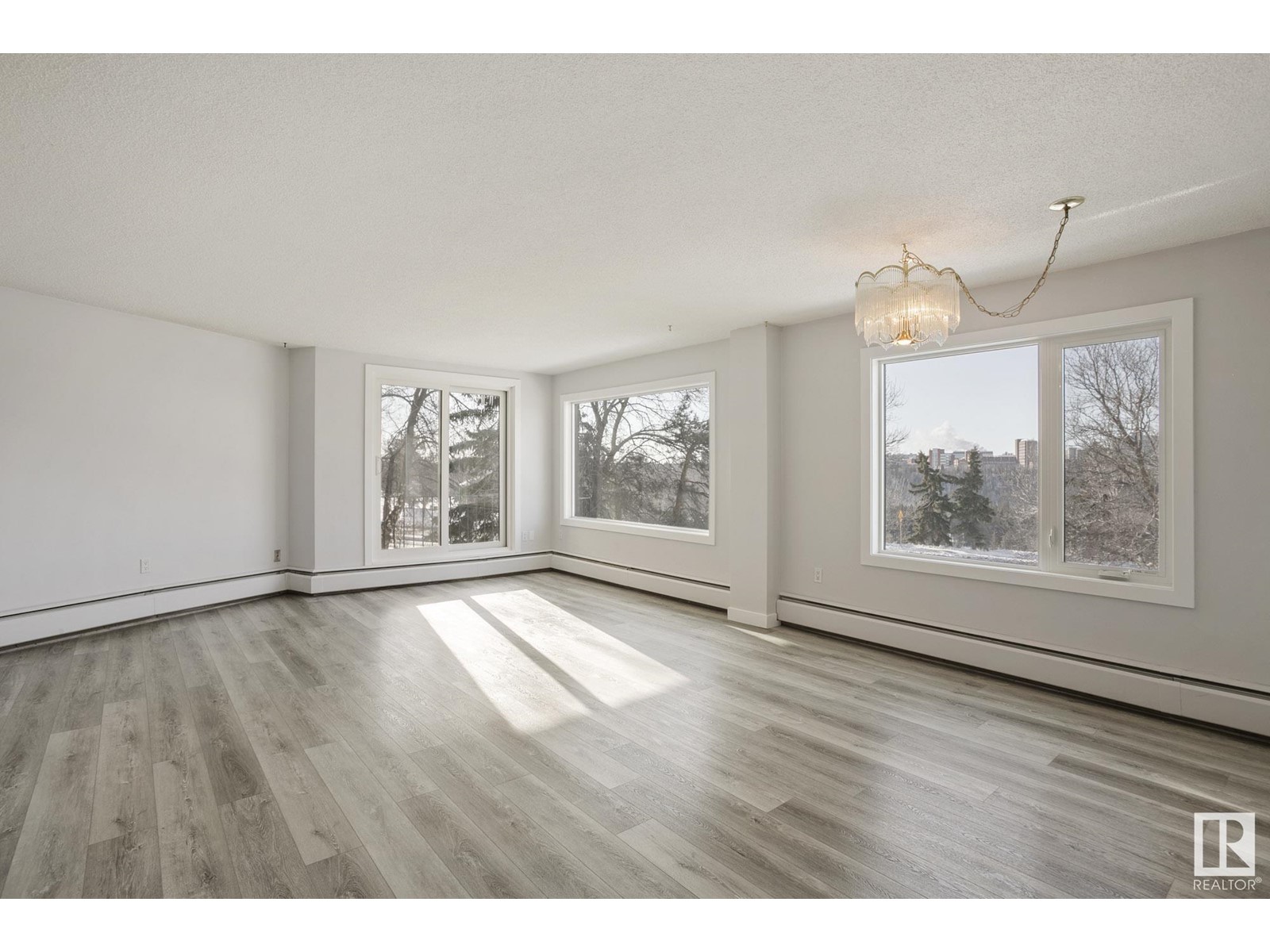 #304 10011 117 St Nw, Edmonton, Alberta  T5K 1W7 - Photo 8 - E4431089