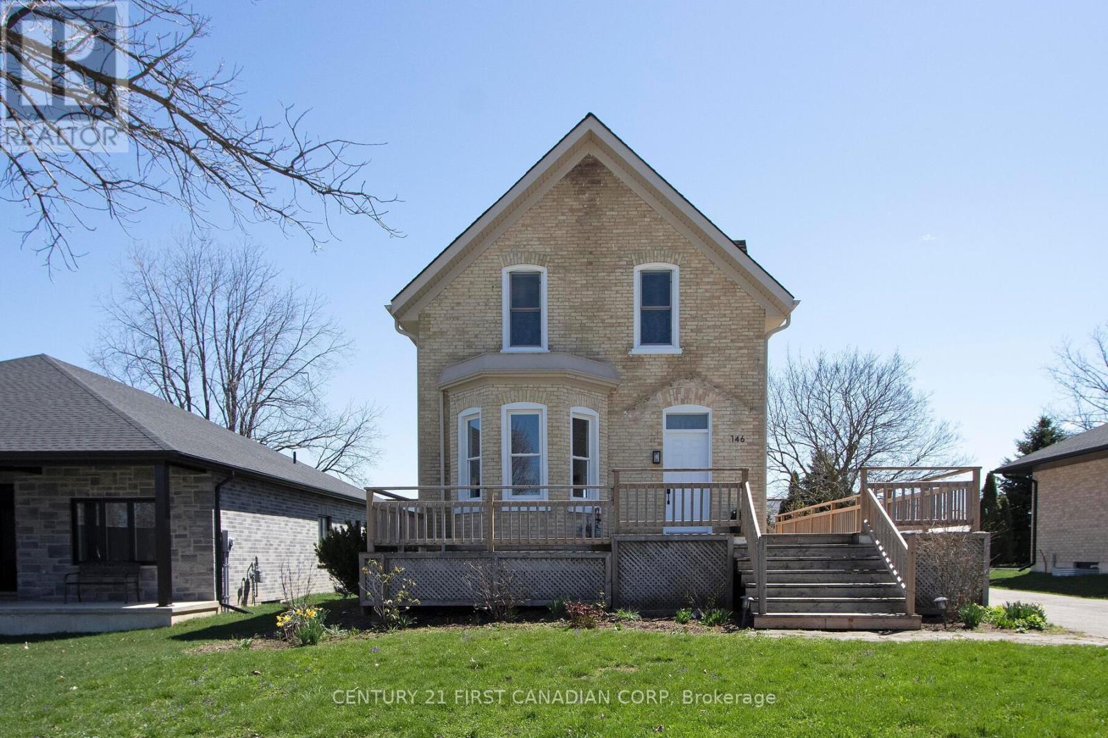 146 MAIN STREET N, Huron East, Ontario