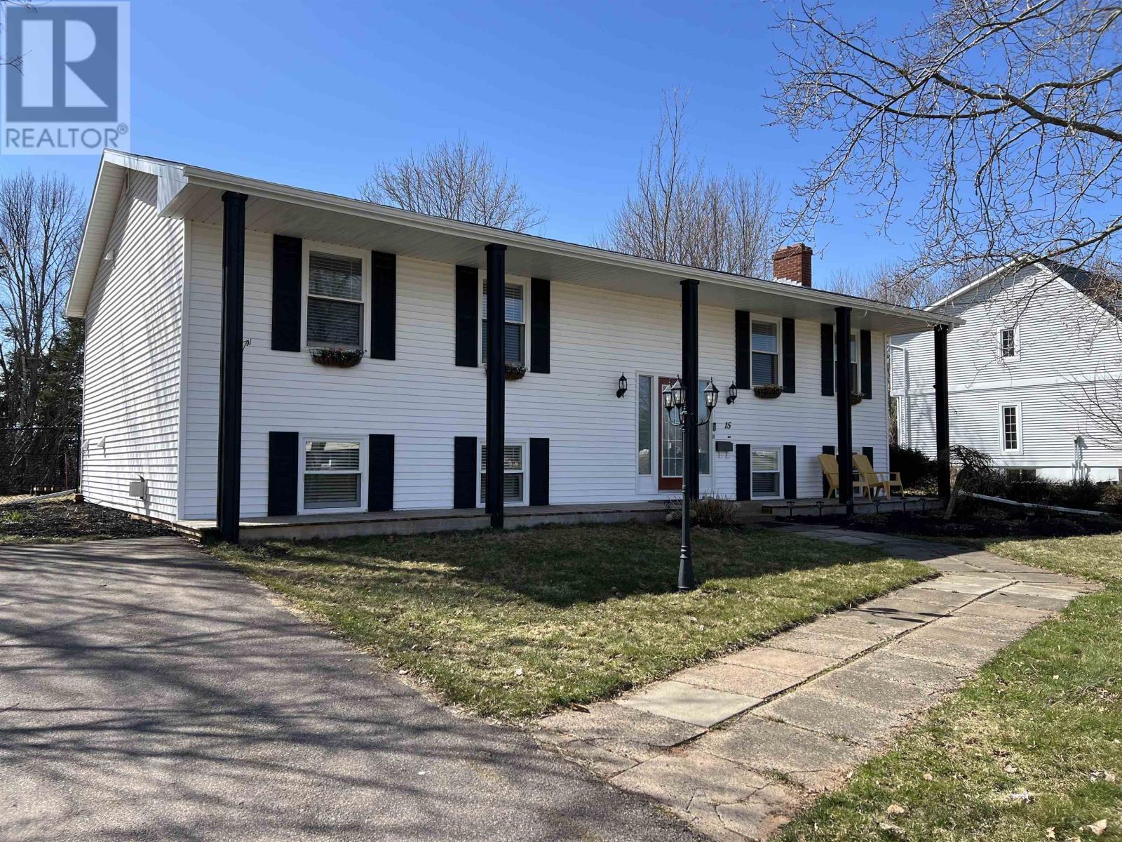 Property at 15 Appleby Lane image 1