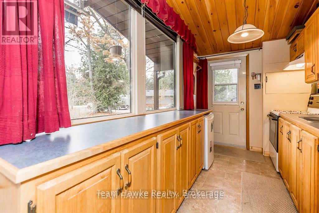 47 Parklane Court, Tiny, Ontario  L9M 0J1 - Photo 14 - S12086902