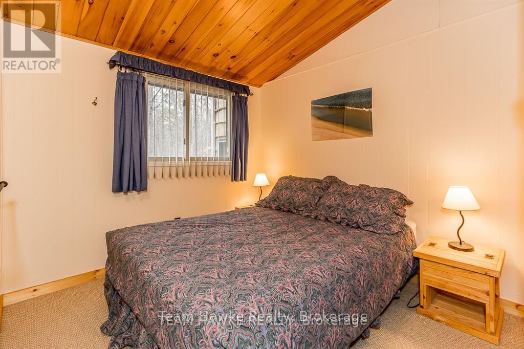 47 Parklane Court, Tiny, Ontario  L9M 0J1 - Photo 15 - S12086902