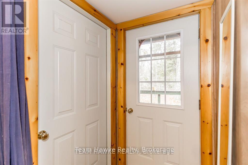 47 Parklane Court, Tiny, Ontario  L9M 0J1 - Photo 4 - S12086902