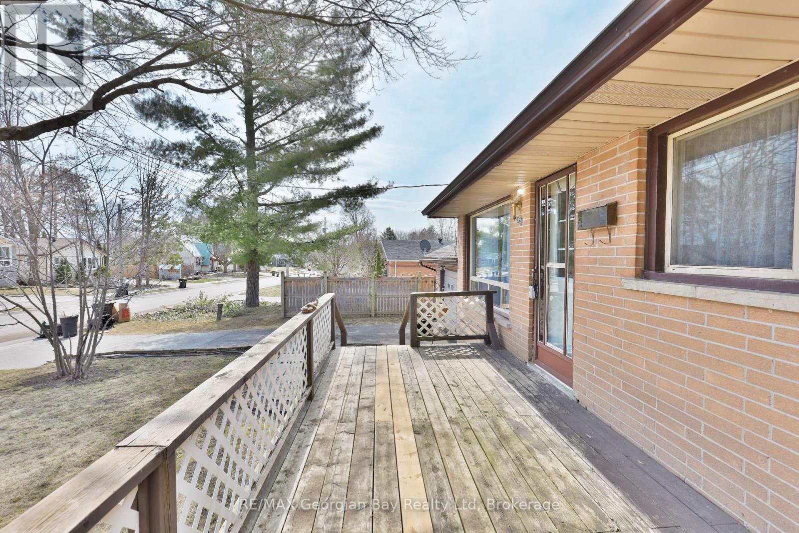 Property at 324 NORENE STREET image 3