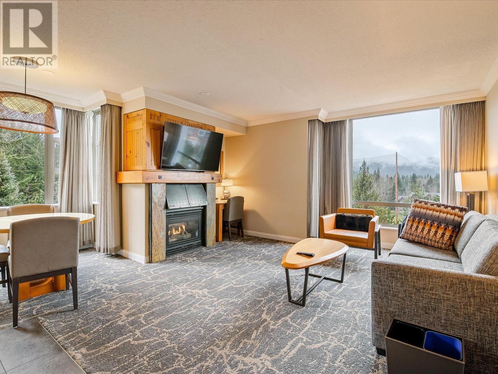 Property at 568 4090 WHISTLER WAY image 1