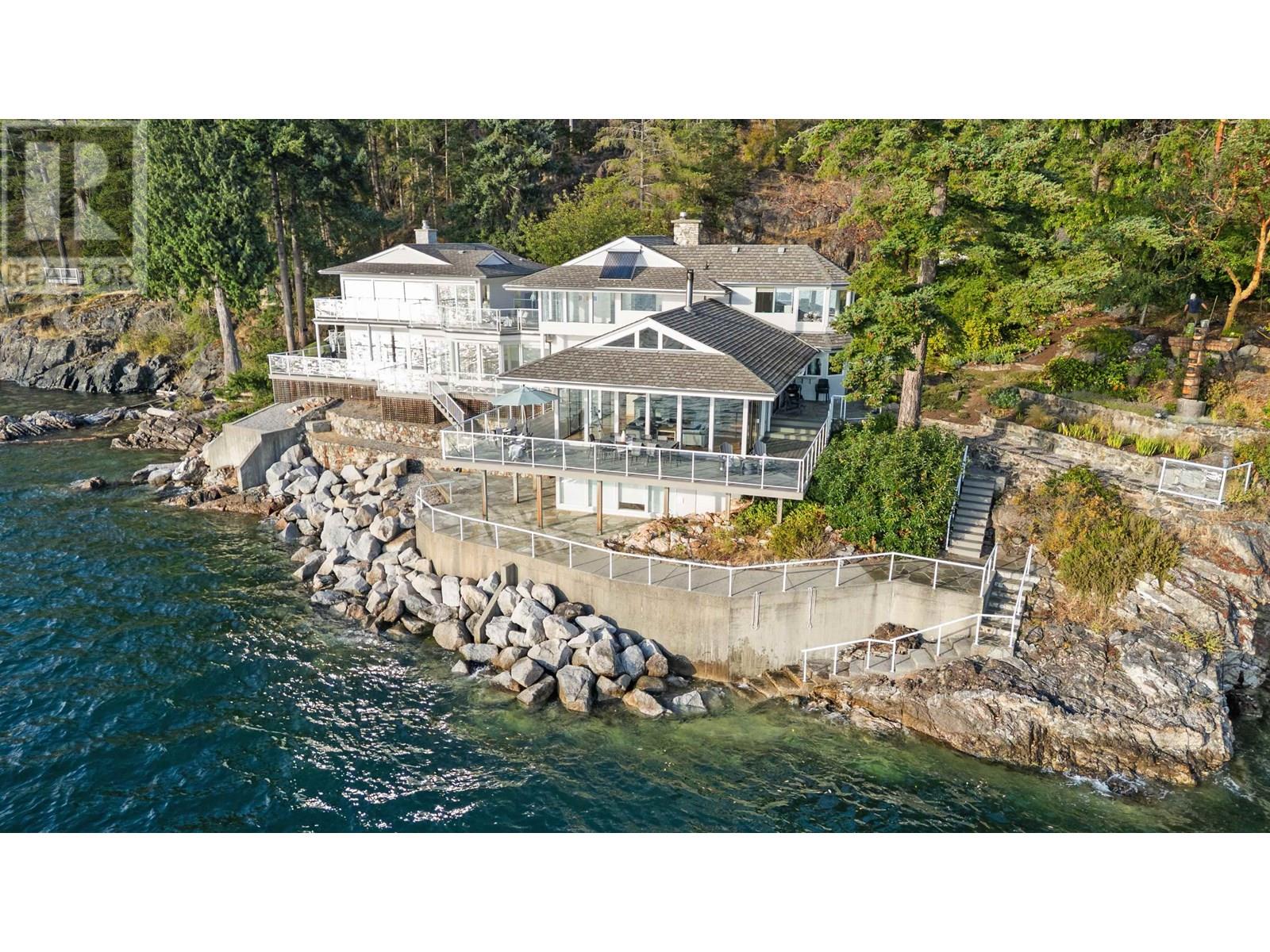 11113 Sunshine Coast Highway, Halfmoon Bay, British Columbia  V7Z 1B9 - Photo 39 - R2991150