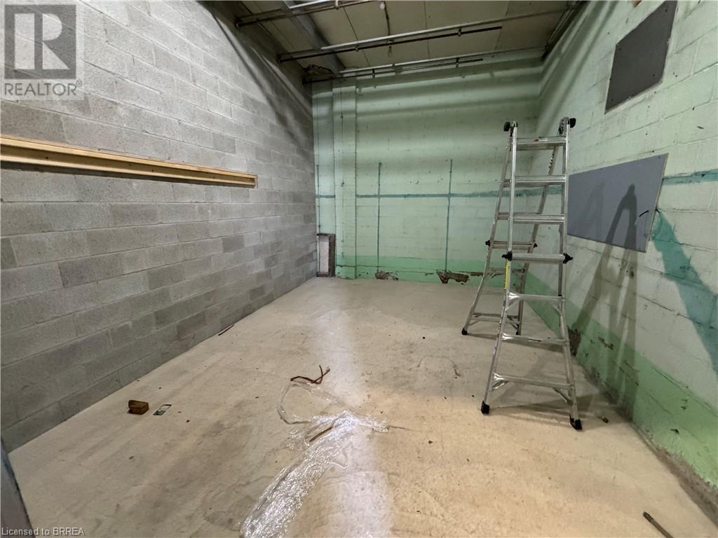 197 Erie Avenue Unit# Rear #2, Brantford, Ontario  N3S 2G8 - Photo 3 - 40716134