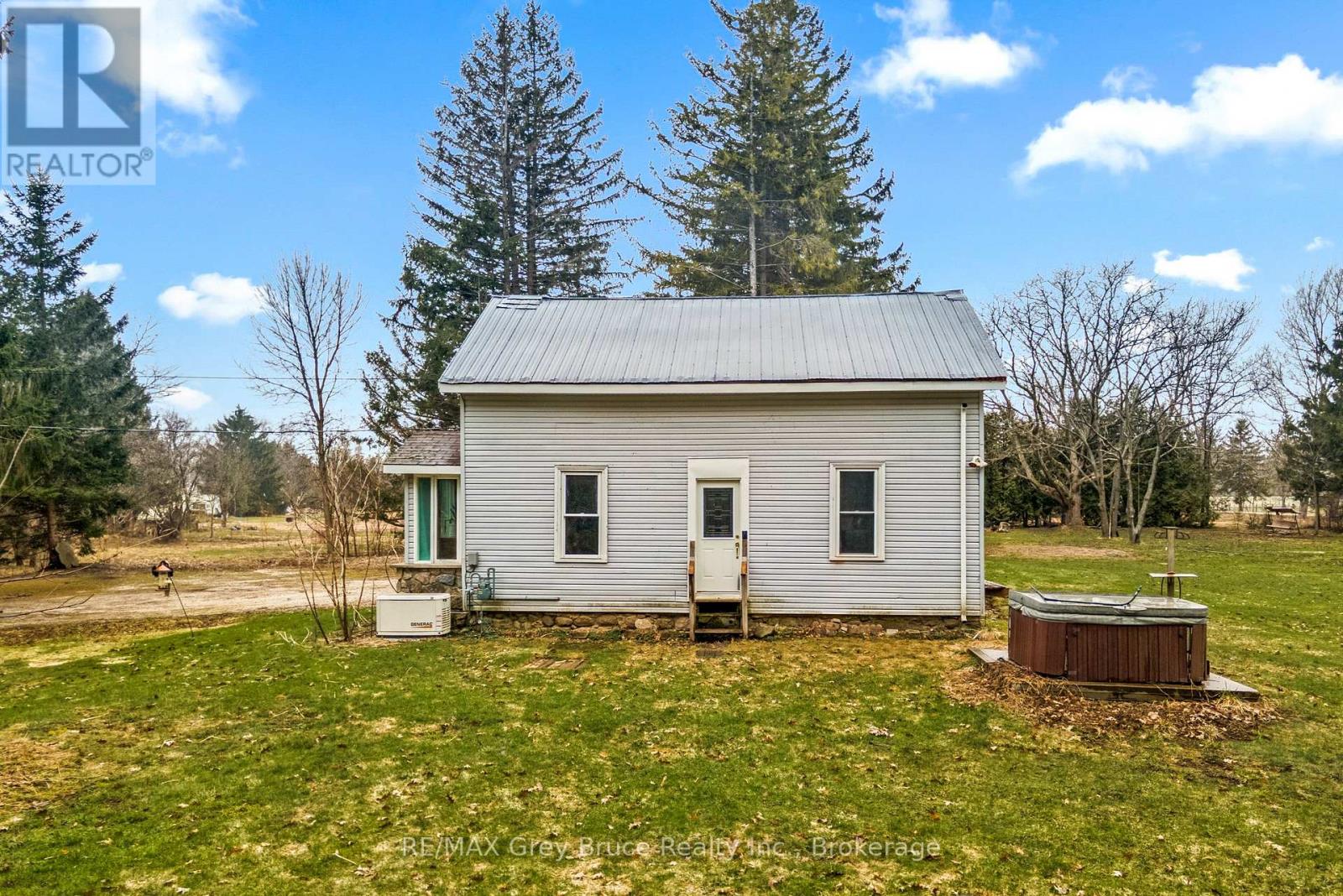 226033 Centreville Road E, Meaford, Ontario  N4L 1W5 - Photo 22 - X12086775