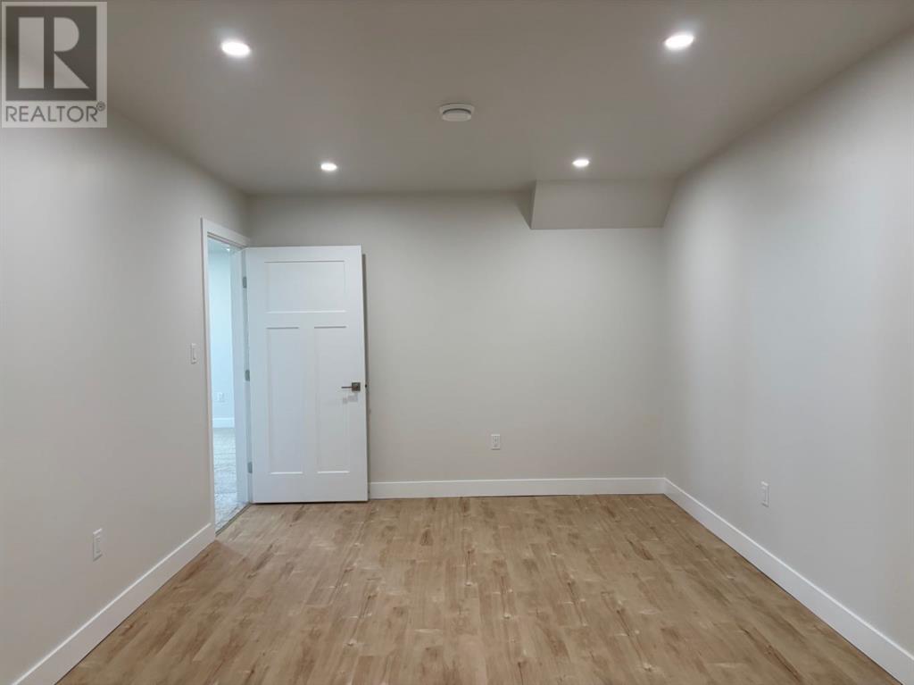 41 E 3 Avenue N, Magrath, Alberta  T0K 1J0 - Photo 42 - A2212331