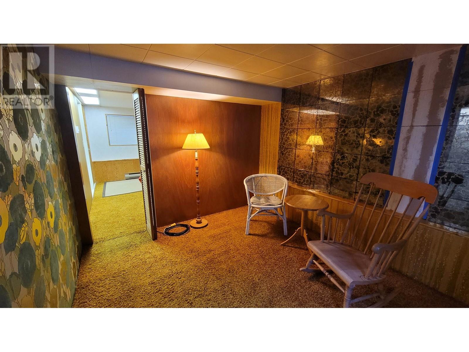 Listing Picture 20 of 35 : 4320 COLLINGWOOD STREET, Vancouver / 溫哥華 - 魯藝地產 Yvonne Lu Group - MLS Medallion Club Member