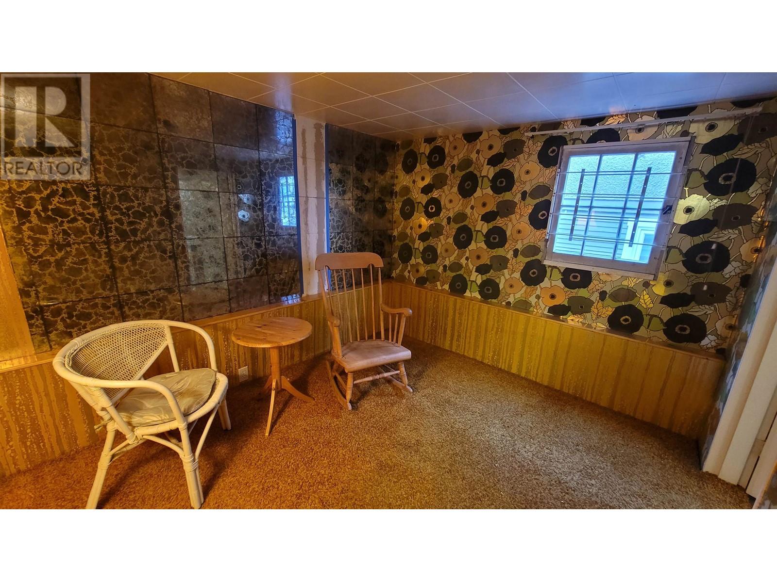 Listing Picture 19 of 35 : 4320 COLLINGWOOD STREET, Vancouver / 溫哥華 - 魯藝地產 Yvonne Lu Group - MLS Medallion Club Member