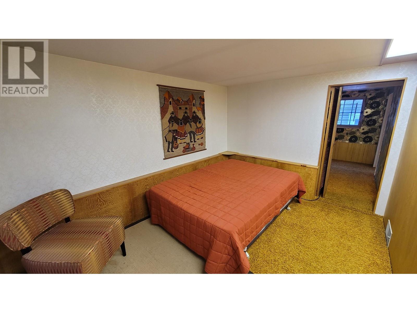 Listing Picture 21 of 35 : 4320 COLLINGWOOD STREET, Vancouver / 溫哥華 - 魯藝地產 Yvonne Lu Group - MLS Medallion Club Member