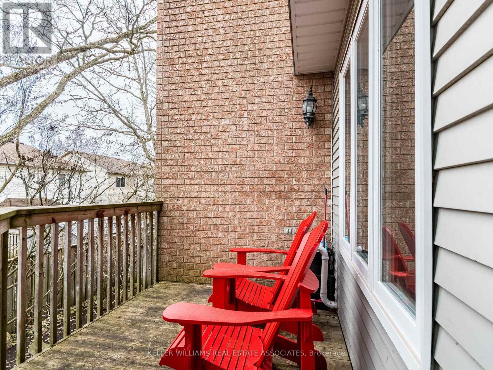 8 - 310 Christopher Drive, Cambridge, Ontario  N1P 1B4 - Photo 18 - X12086919