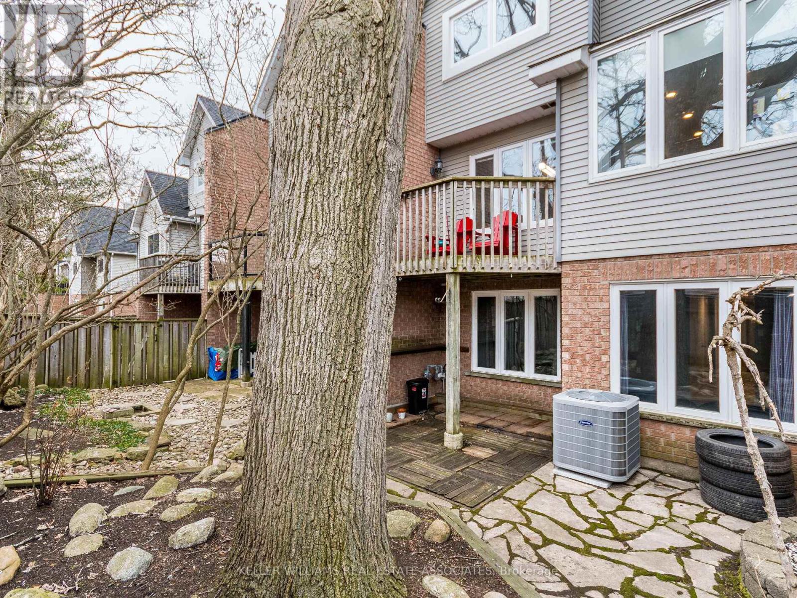 8 - 310 Christopher Drive, Cambridge, Ontario  N1P 1B4 - Photo 43 - X12086919