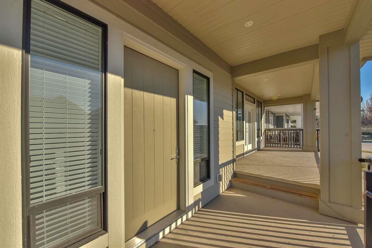 Property at 16771 17 AVENUE image 5