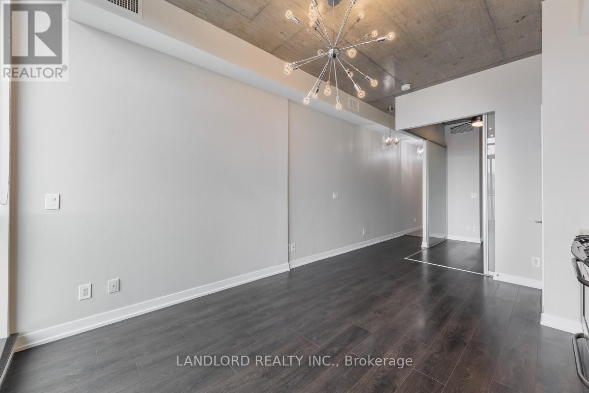 605 - 8 Gladstone Avenue, Toronto, Ontario  M6J 0B3 - Photo 14 - C12086965