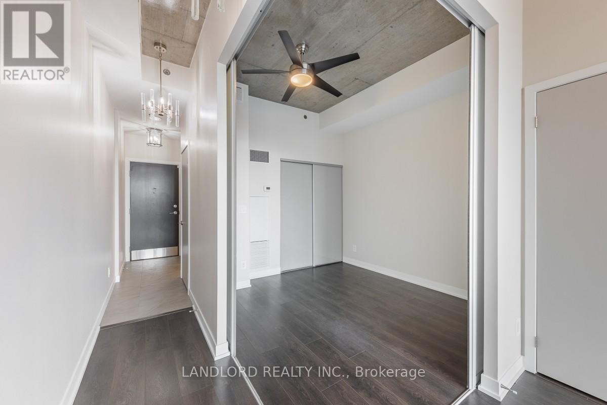 605 - 8 Gladstone Avenue, Toronto, Ontario  M6J 0B3 - Photo 16 - C12086965