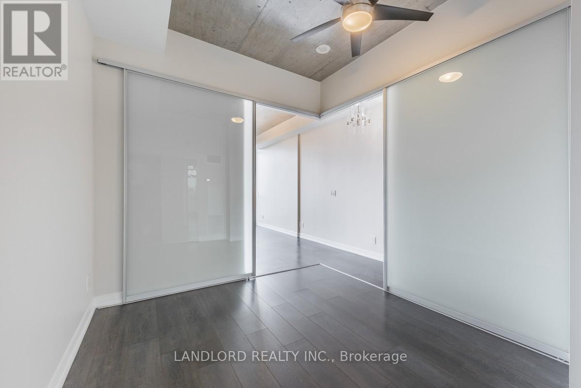 605 - 8 Gladstone Avenue, Toronto, Ontario  M6J 0B3 - Photo 19 - C12086965