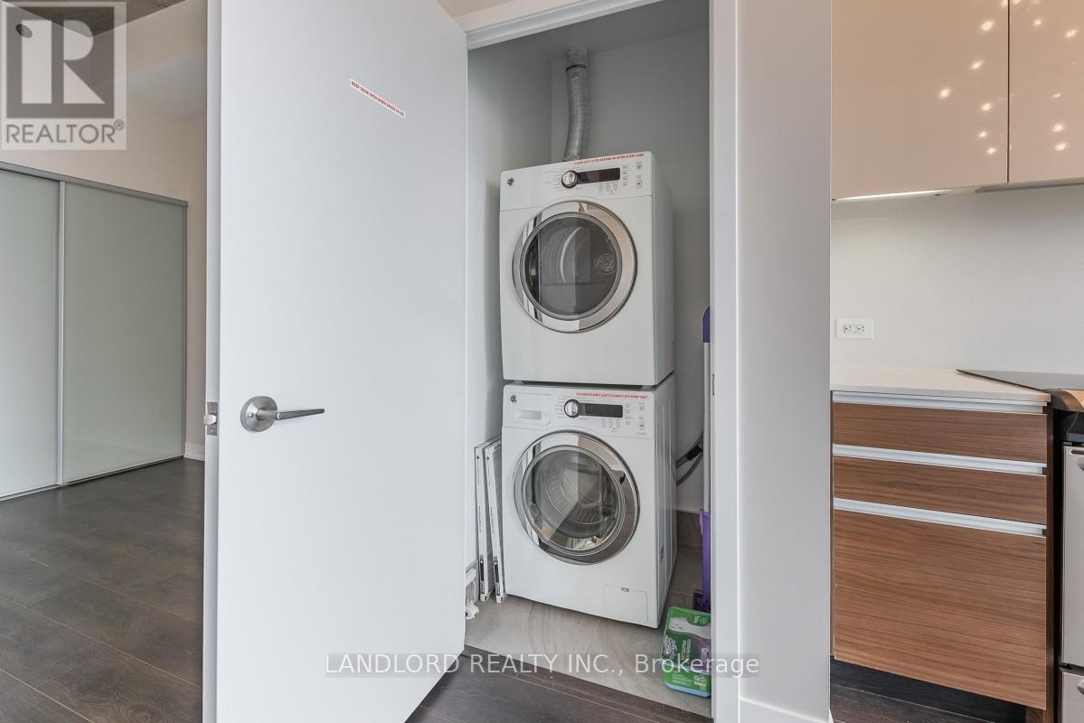 605 - 8 Gladstone Avenue, Toronto, Ontario  M6J 0B3 - Photo 24 - C12086965