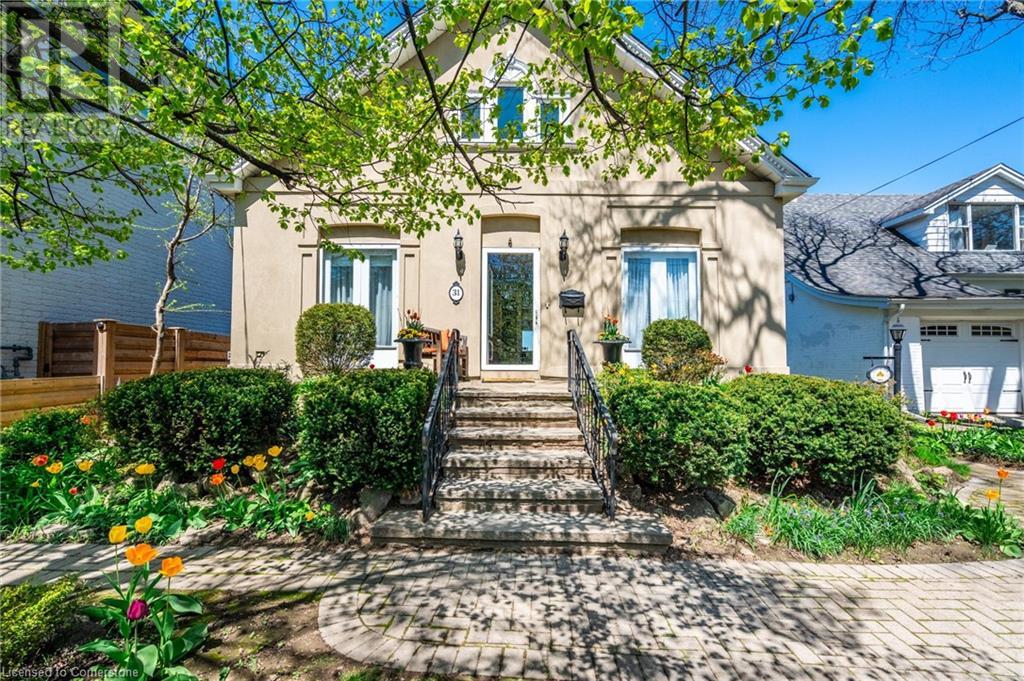 Property at 31 MOUNTAIN PARK Avenue image 3