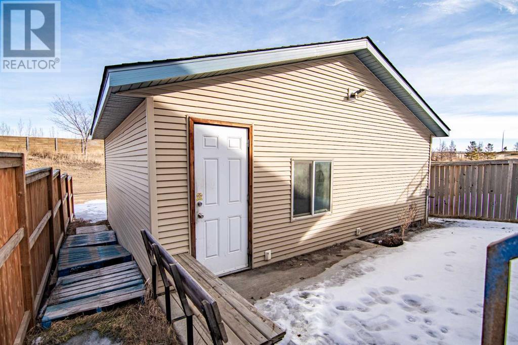 Property at 194 Jaspar Crescent image 5