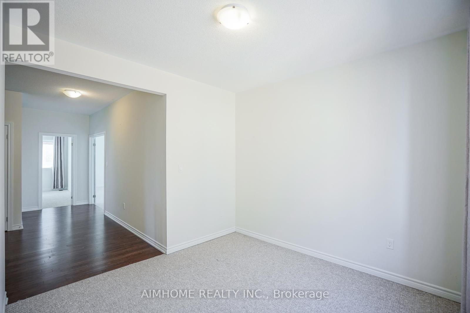 30 Brown Court, Newmarket, Ontario  L3Y 0C7 - Photo 22 - N12086942