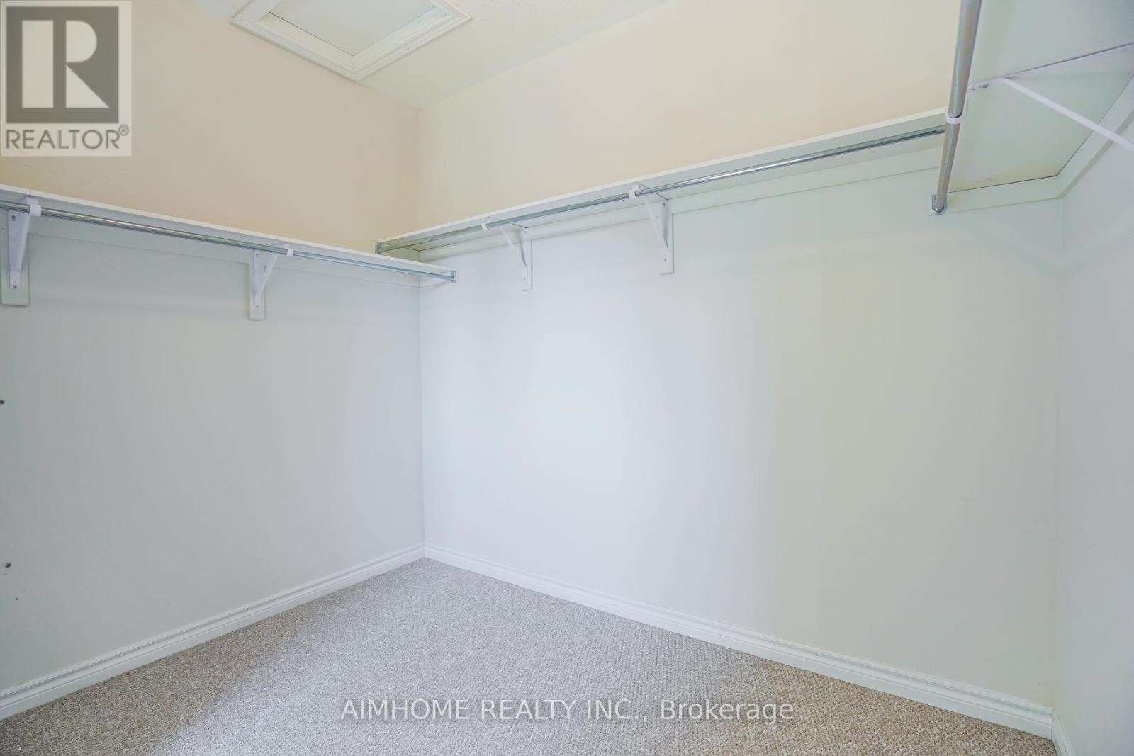 30 Brown Court, Newmarket, Ontario  L3Y 0C7 - Photo 26 - N12086942