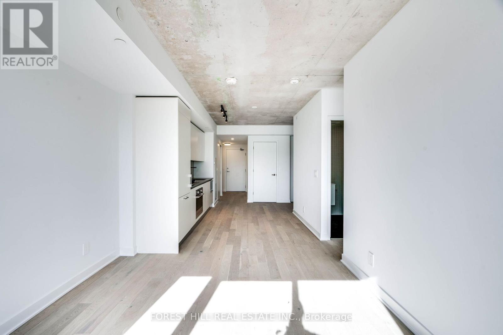401 - 2720 Dundas Street W, Toronto, Ontario  M6P 0C3 - Photo 16 - W12086970