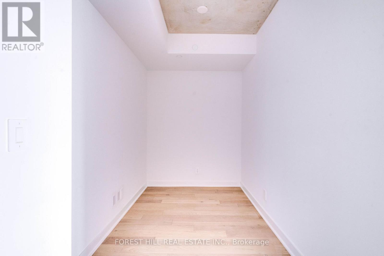 401 - 2720 Dundas Street W, Toronto, Ontario  M6P 0C3 - Photo 19 - W12086970