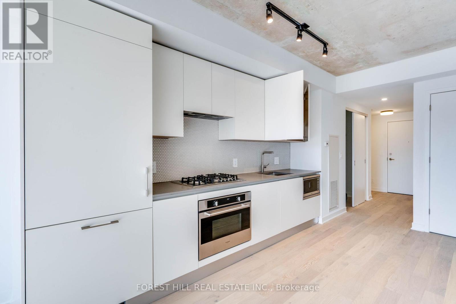 401 - 2720 Dundas Street W, Toronto, Ontario  M6P 0C3 - Photo 29 - W12086970
