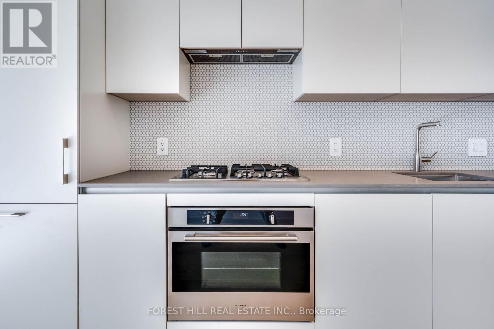 401 - 2720 Dundas Street W, Toronto, Ontario  M6P 0C3 - Photo 32 - W12086970
