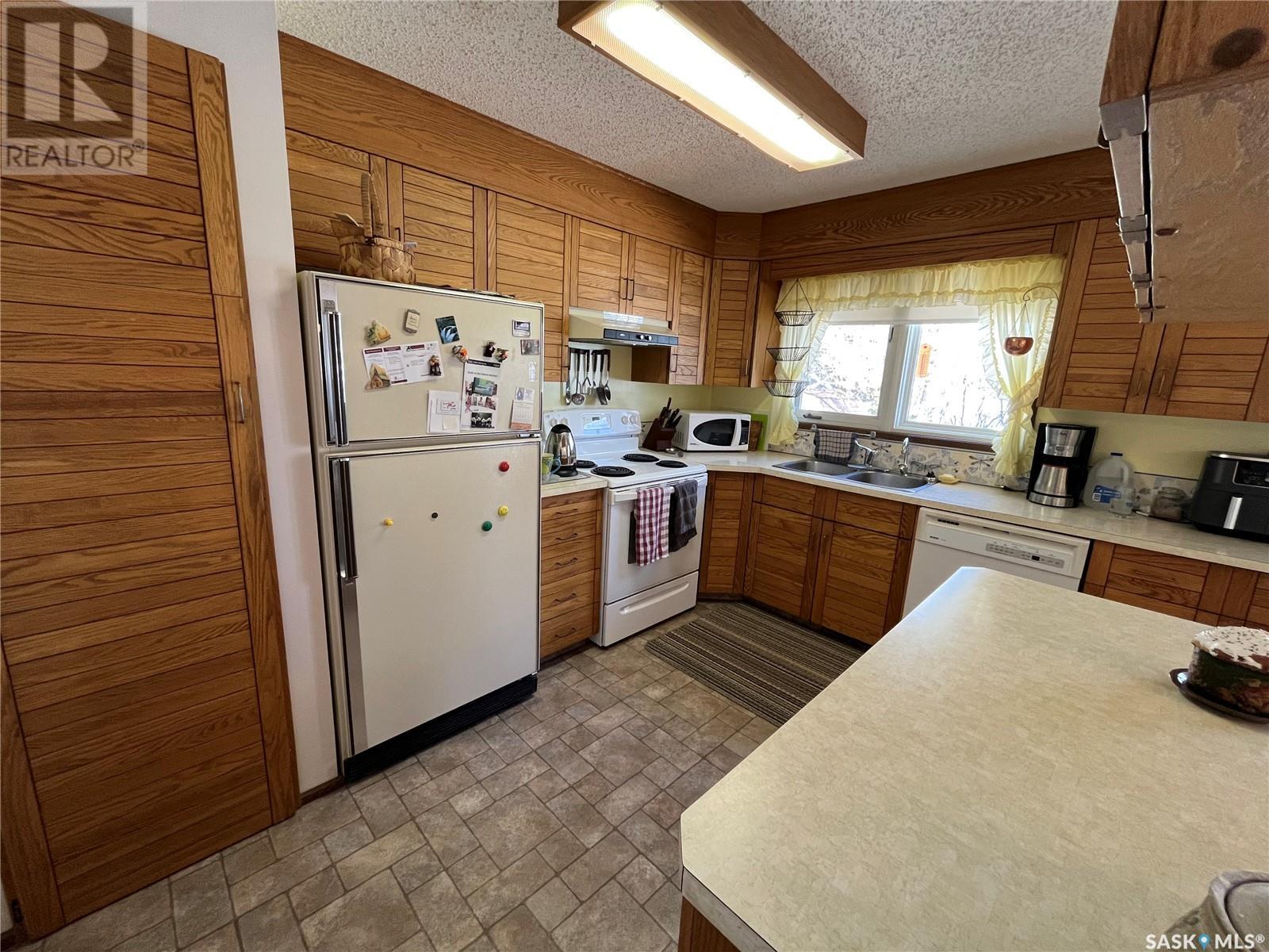 Property at 831 Tolen DRIVE image 5