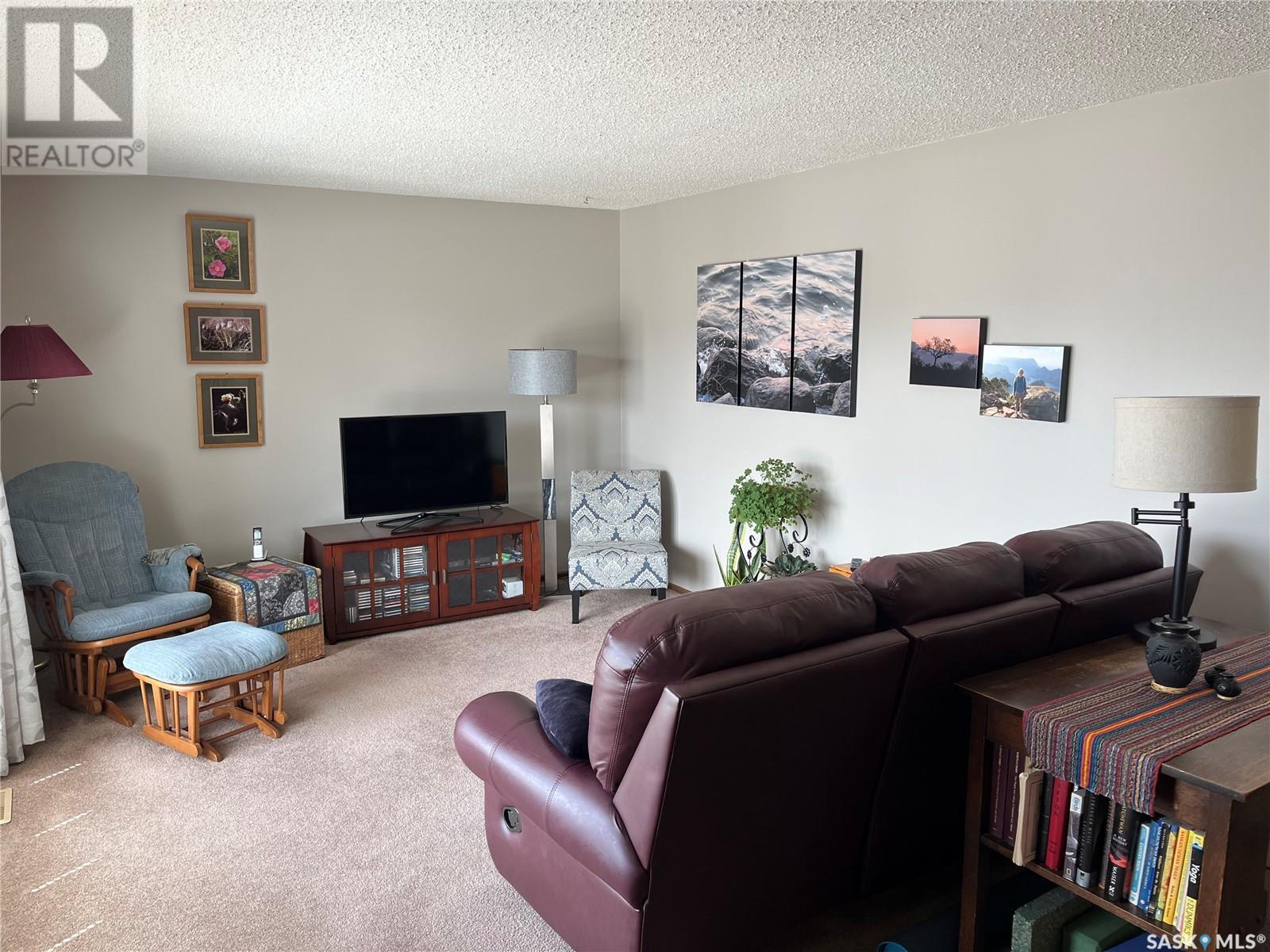 831 Tolen Drive, Wadena, Saskatchewan  S0A 4J0 - Photo 5 - SK002937