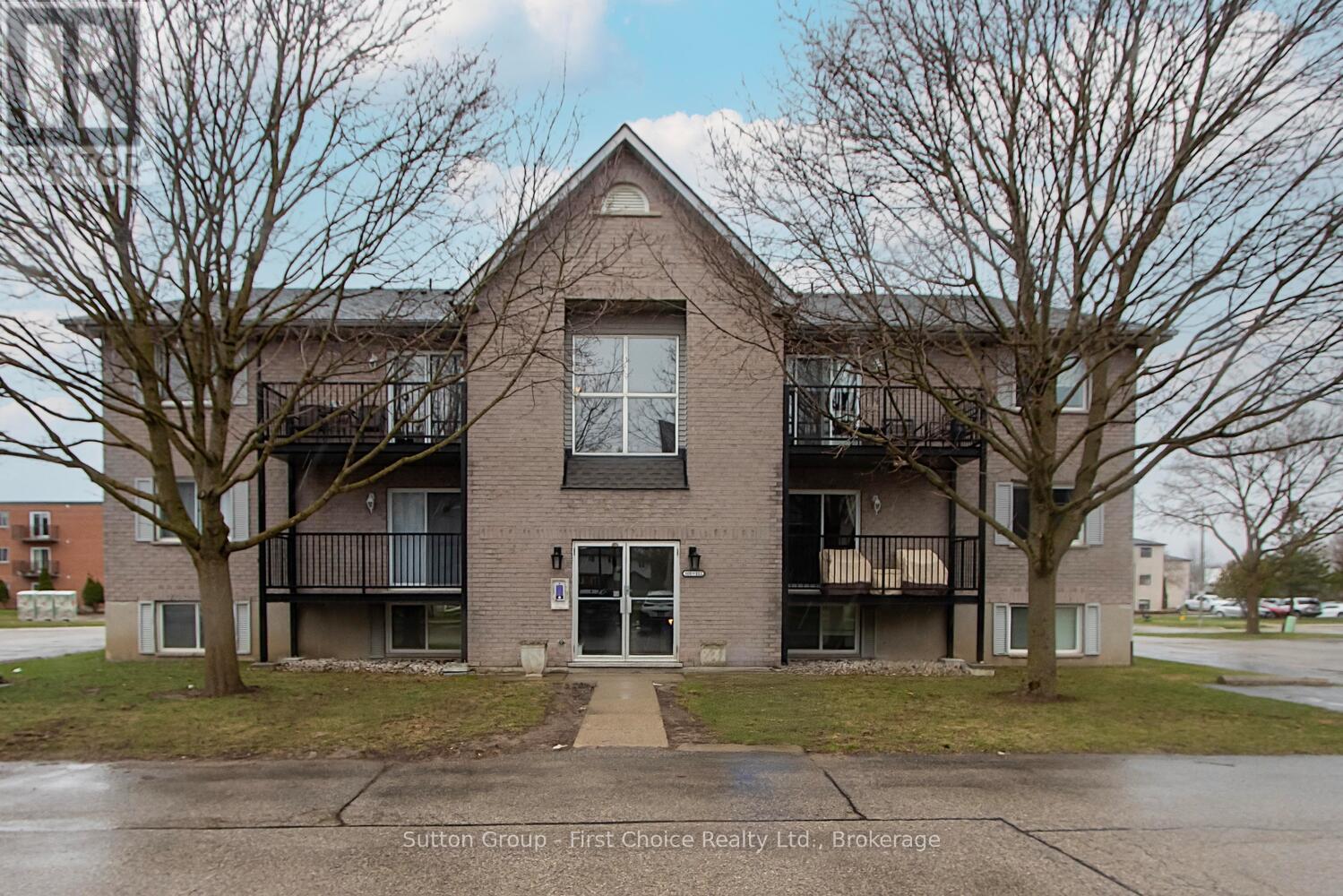 110 - 50 Campbell Court N, Stratford, Ontario  N5A 7T6 - Photo 10 - X12086132