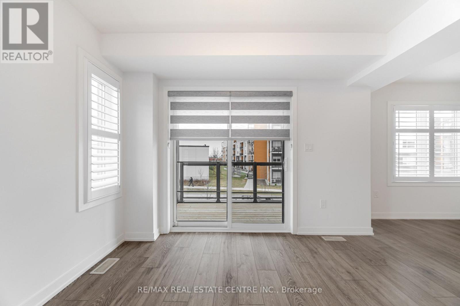 237 - 237 West Oak Trail S, Kitchener, Ontario  N2R 0R9 - Photo 18 - X12084551