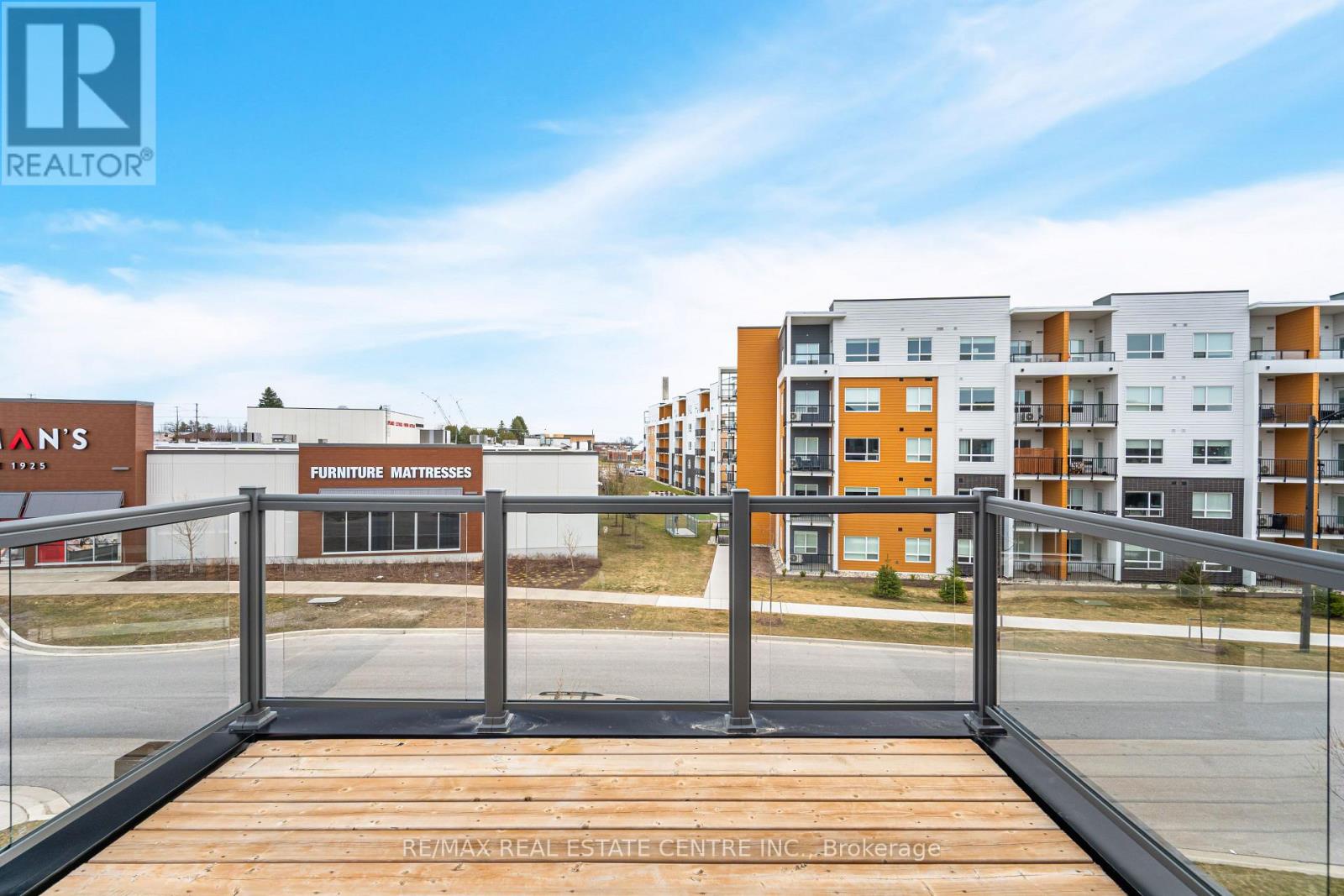 237 - 237 West Oak Trail S, Kitchener, Ontario  N2R 0R9 - Photo 35 - X12084551