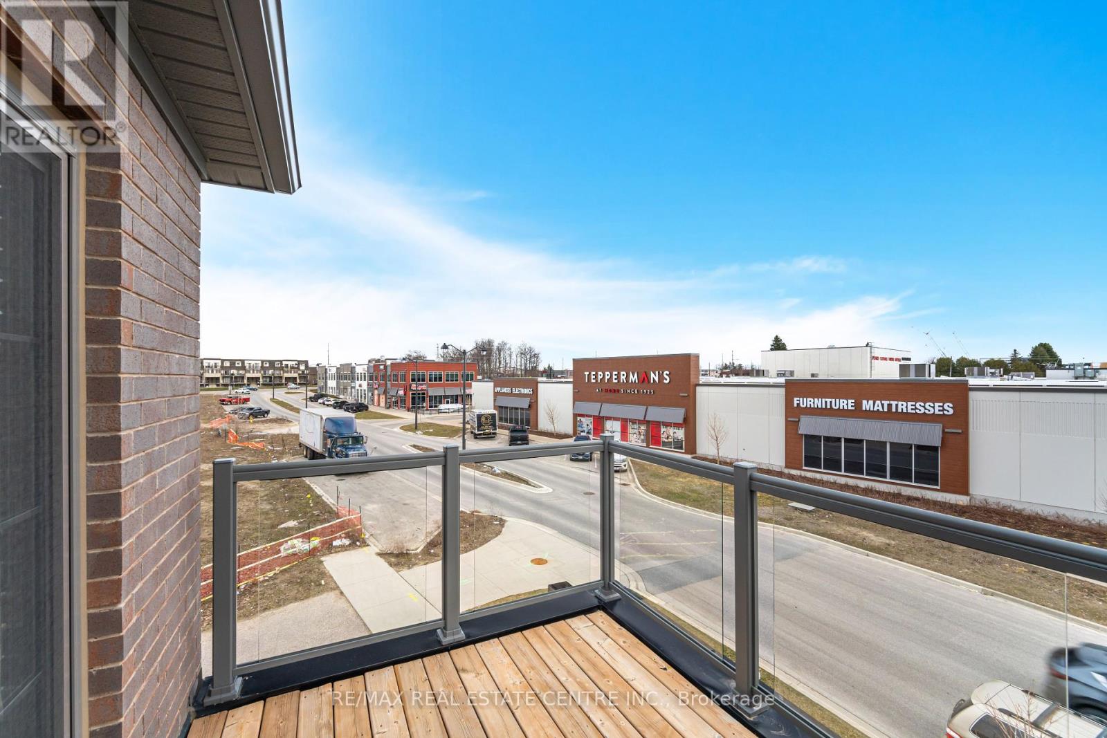 237 - 237 West Oak Trail S, Kitchener, Ontario  N2R 0R9 - Photo 36 - X12084551