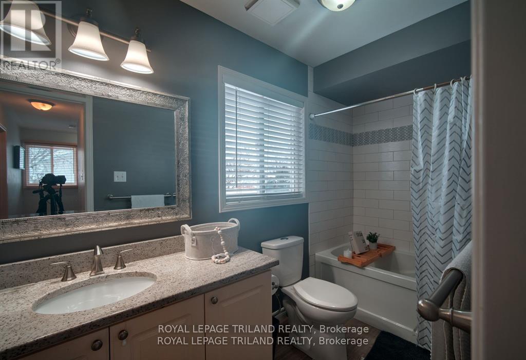58 Stonehenge Court, London, Ontario  N5V 4M6 - Photo 19 - X12087003
