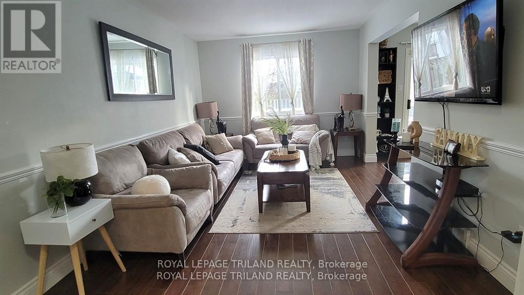 58 Stonehenge Court, London, Ontario  N5V 4M6 - Photo 7 - X12087003