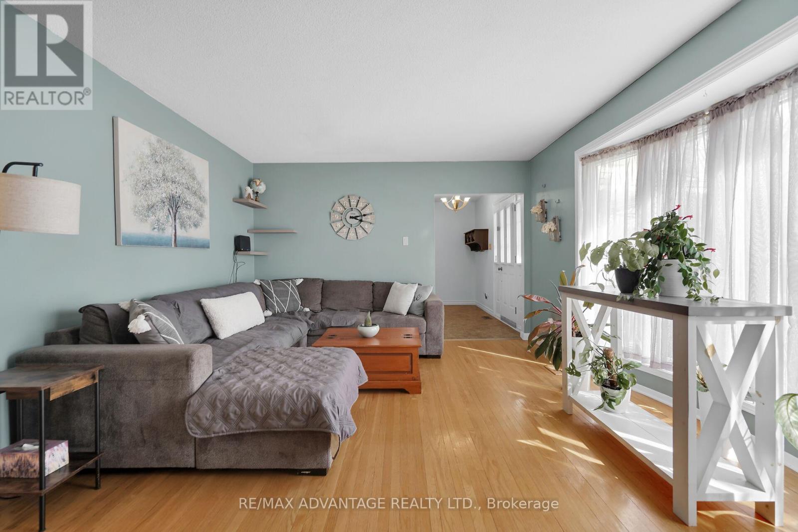 Photo 14 of 50 for 729 Chiddington Avenue