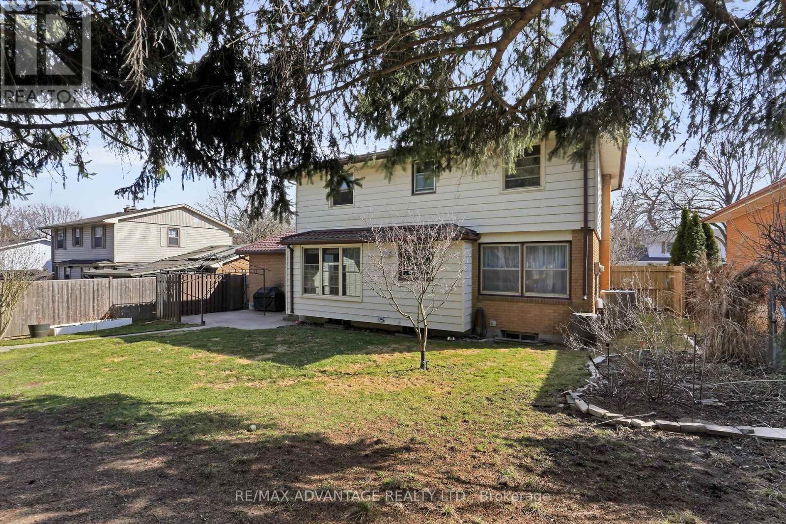 Photo 41 of 50 for 729 Chiddington Avenue
