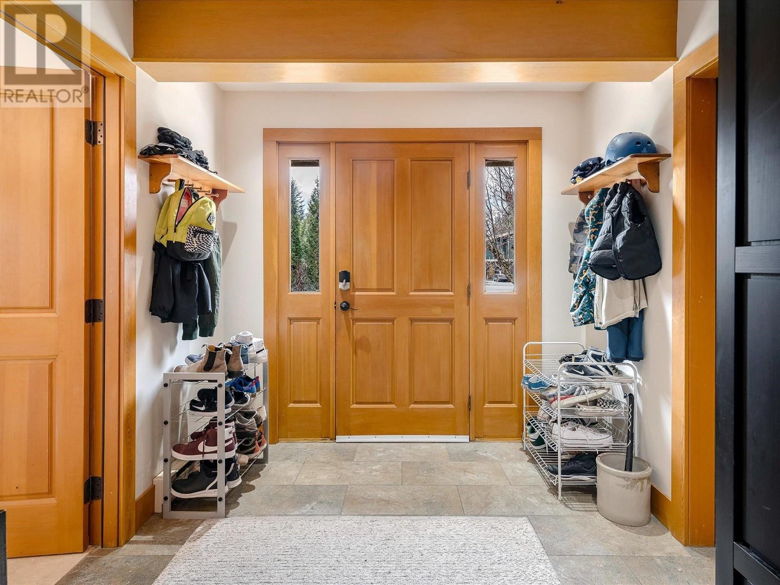 Property at 6436 TOAD HOLLOW image 3