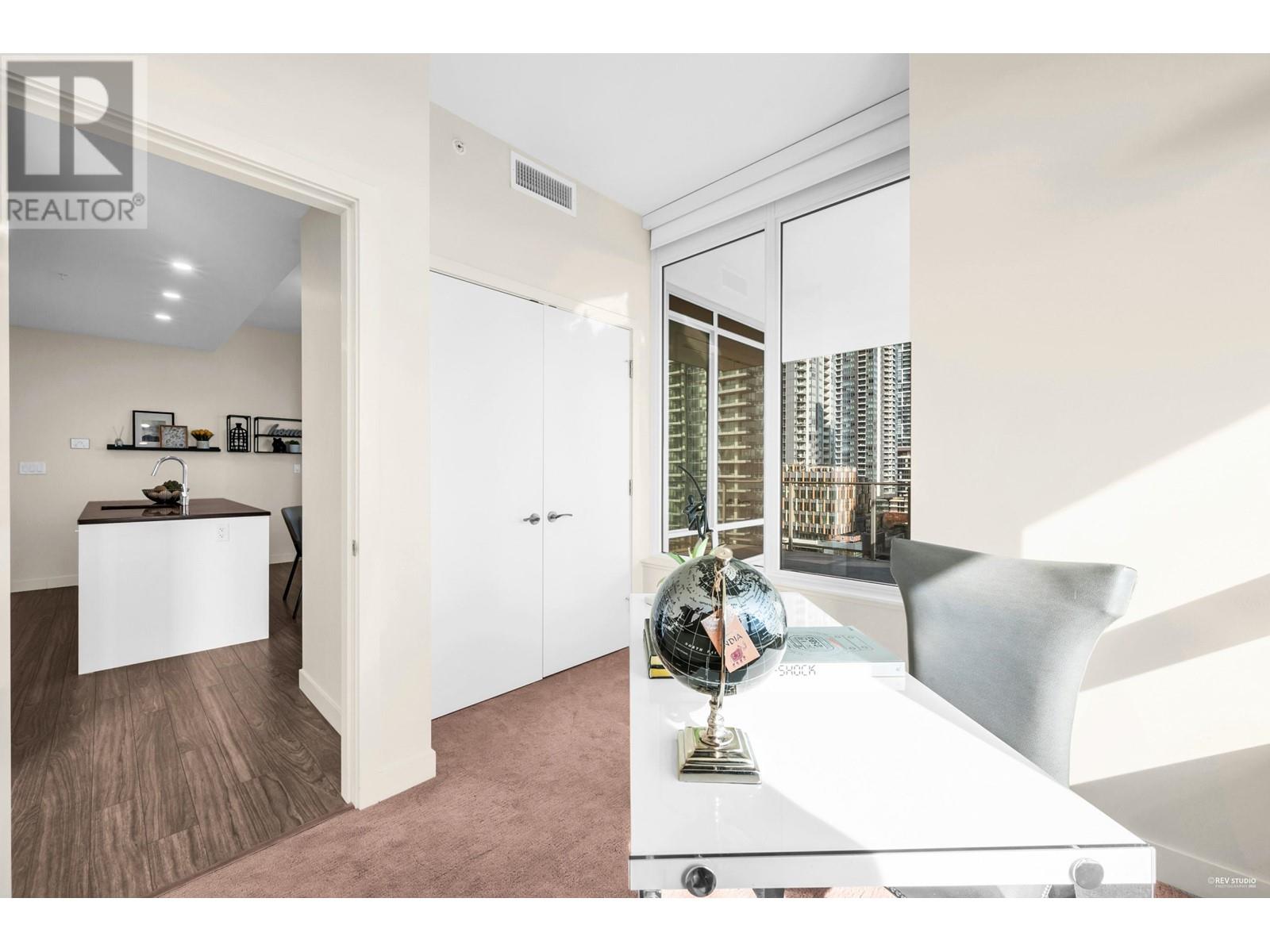 Listing Picture 13 of 26 : 905 6288 CASSIE AVENUE, Burnaby / 本拿比 - 魯藝地產 Yvonne Lu Group - MLS Medallion Club Member