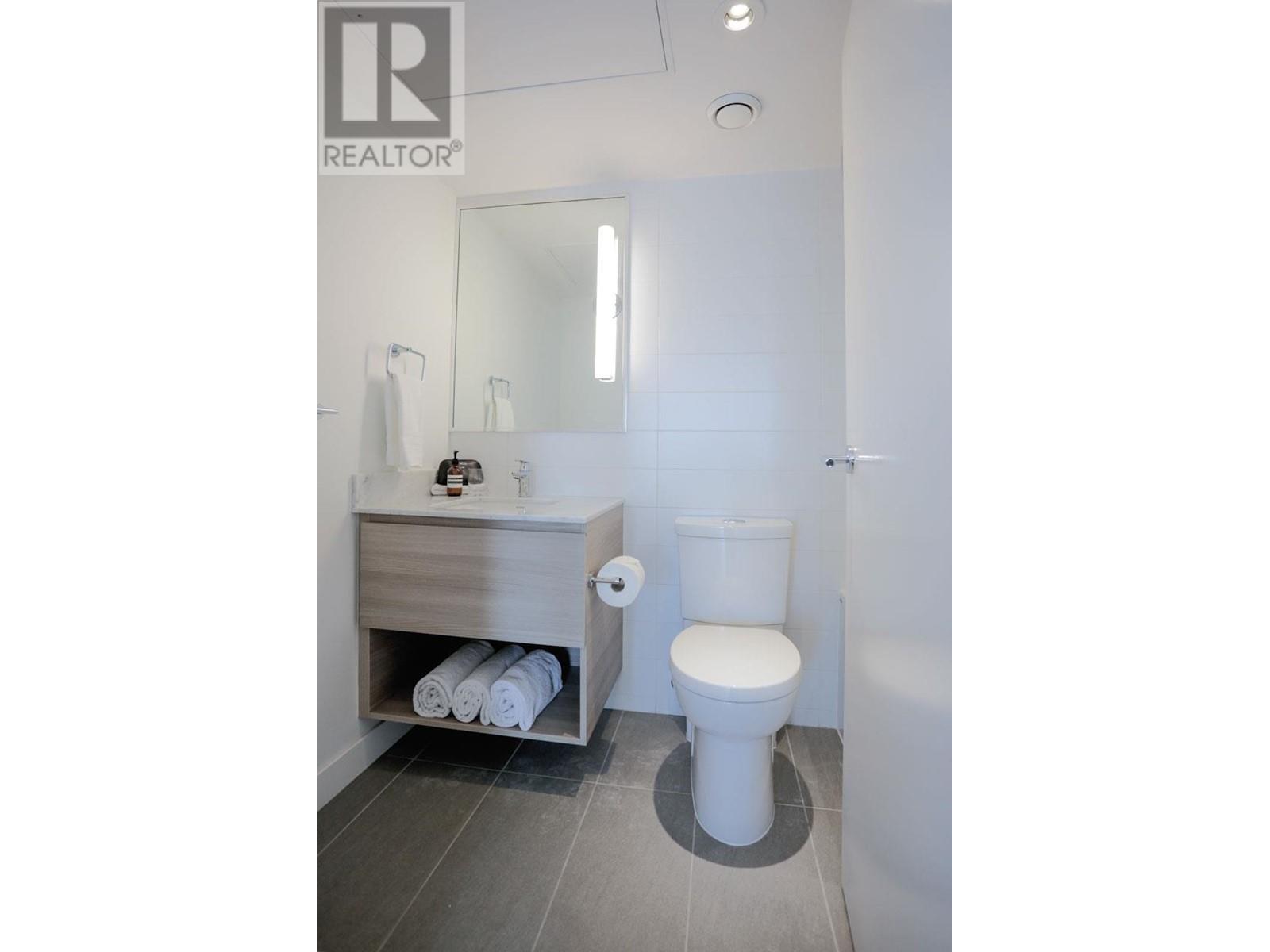 1211 988 Quayside Drive, New Westminster, British Columbia  V3M 0L5 - Photo 11 - R2991166