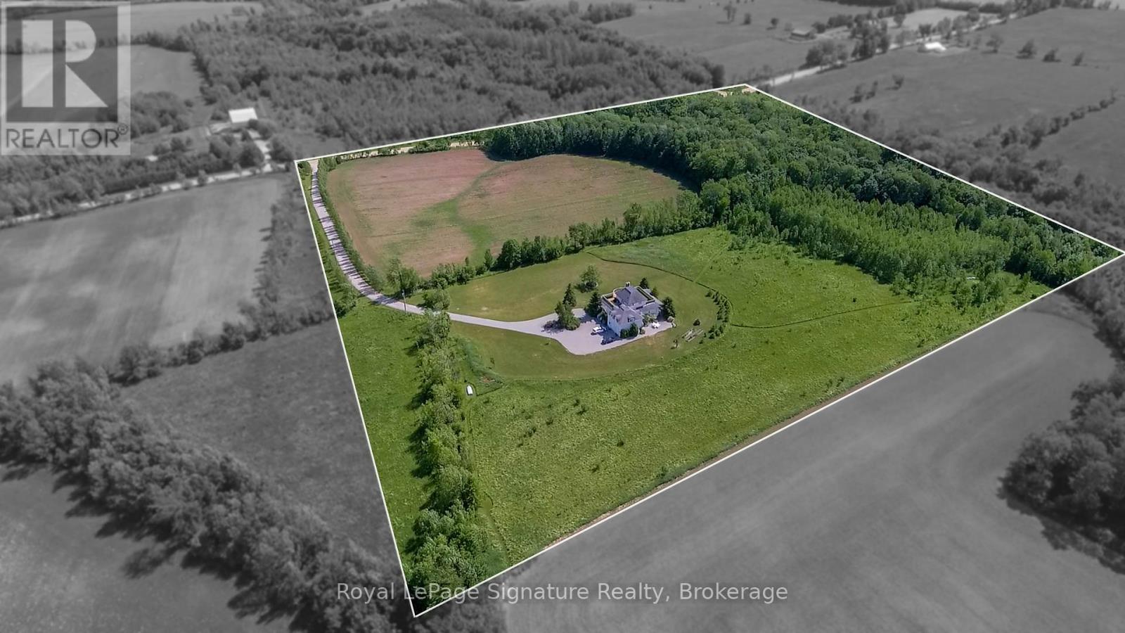 807035 25th Side Road, Grey Highlands, Ontario  N0C 1G0 - Photo 2 - X12087069