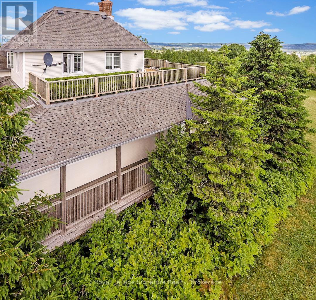 807035 25th Side Road, Grey Highlands, Ontario  N0C 1G0 - Photo 37 - X12087069