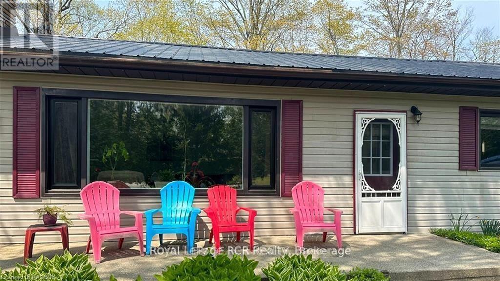 25 Avele Road E, South Bruce Peninsula, Ontario  N0H 2T0 - Photo 6 - X12087118