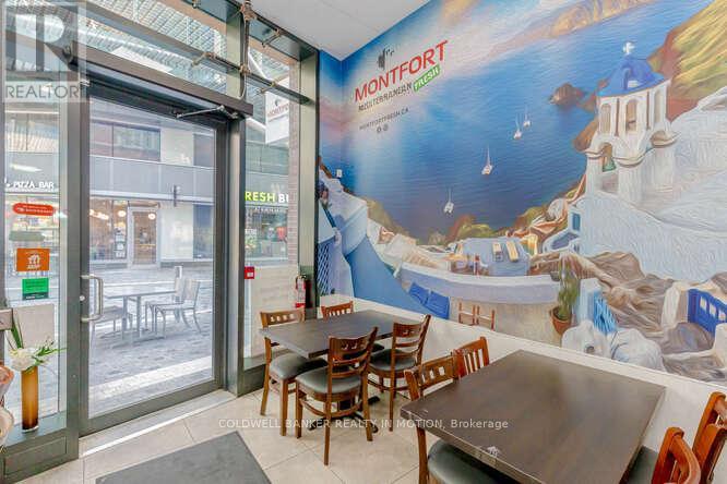 Property at 370 QUEENS QUAY STREET image 5