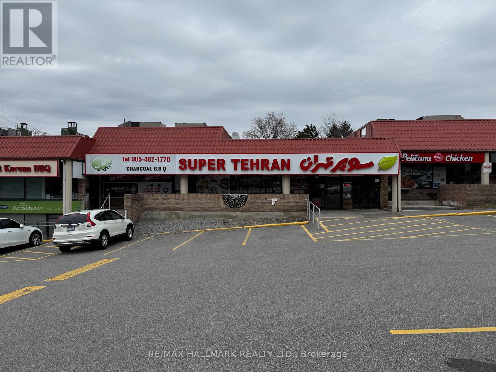 Property at 7327 YONGE STREET N image 1