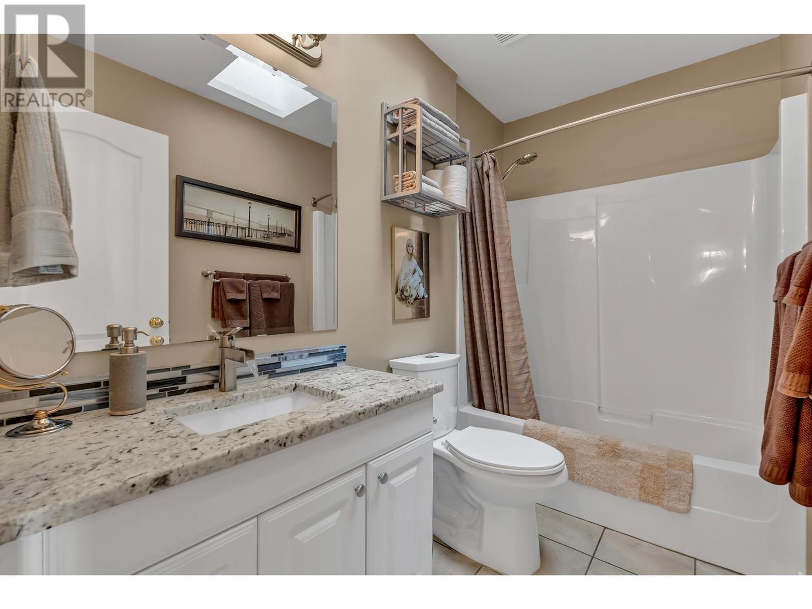Property at 3008 Quail Crescent image 1