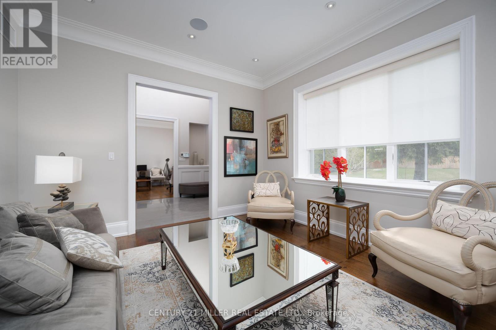 Property at 302 PINEHURST DRIVE image 5